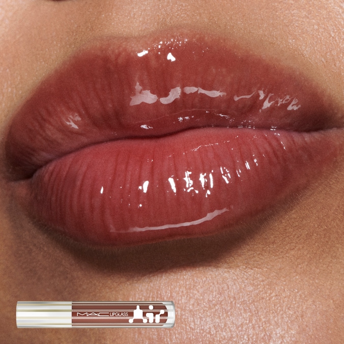 MACXIMAL MATTE LIPSTICK IN LADY DANGER