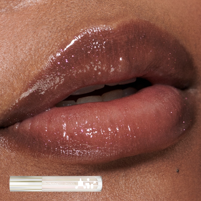 MACXIMAL MATTE LIPSTICK IN FOREVER CURIOUS