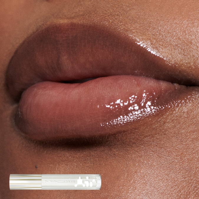 MACXIMAL MATTE LIPSTICK IN WARM TEDDY