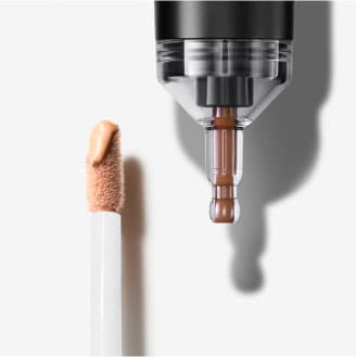 Close up product images of MAC concealers.
