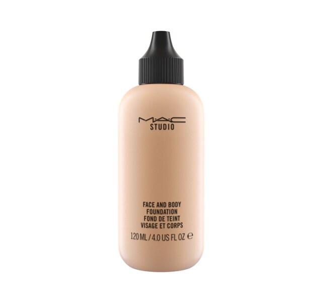 M·A·C Studio Face and Body Foundation 120 ml M·A·C Studio Face and Body Foundation 120 ml